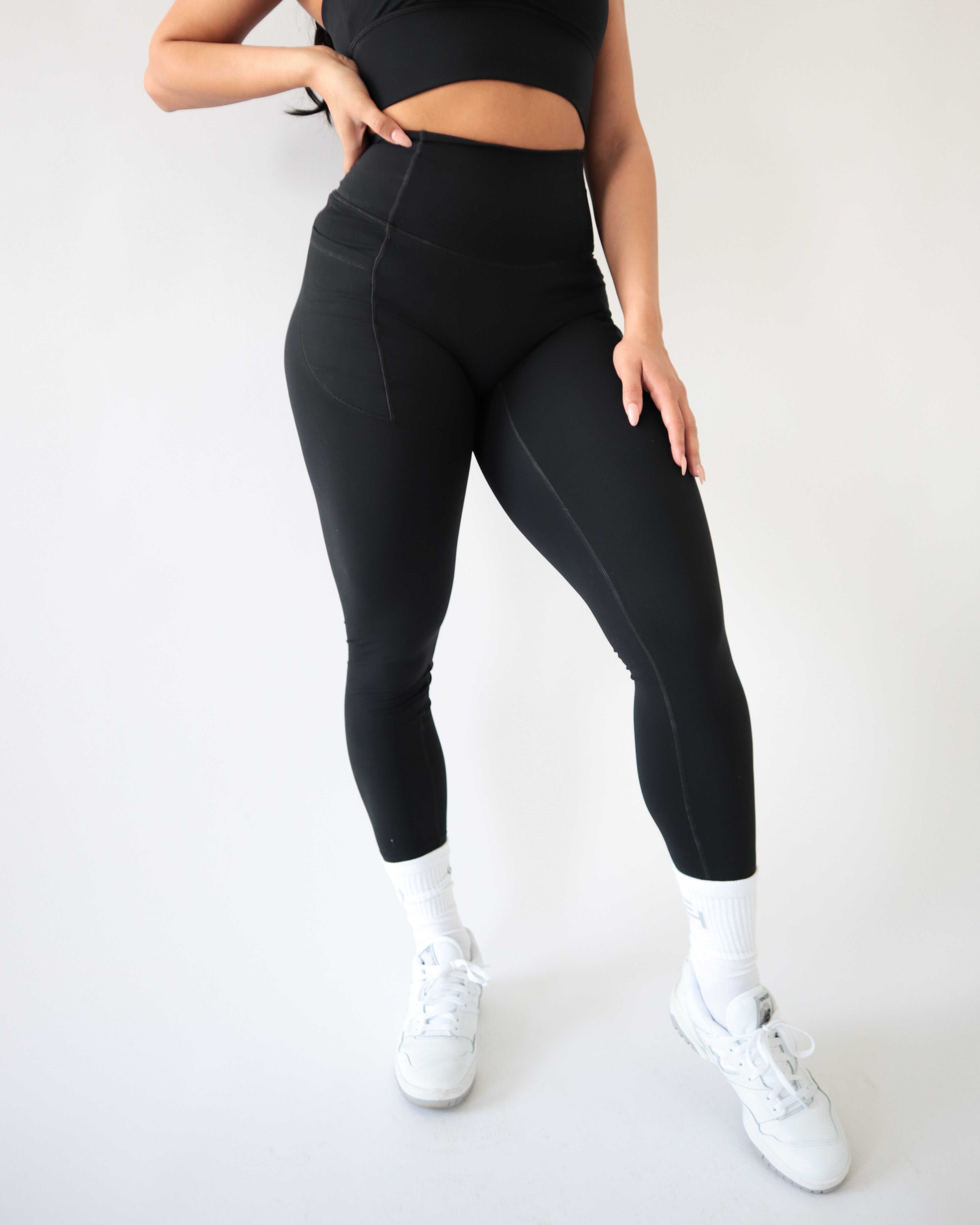 PERFORMANCE LEGGINGS 25’ - Black