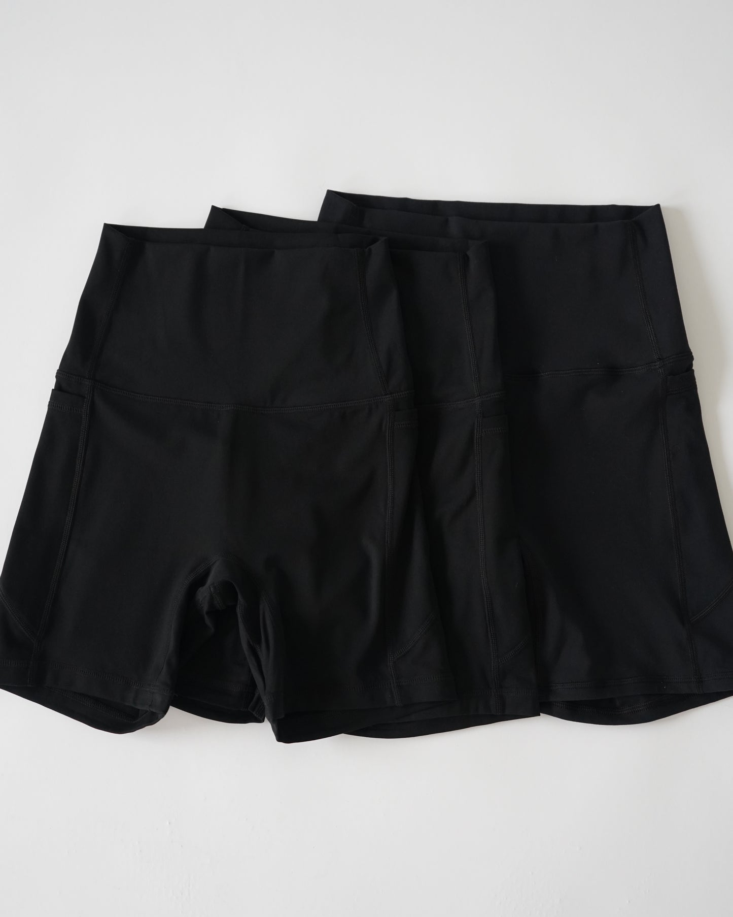 Performance Pocket Biker Shorts - Black 3 Pack