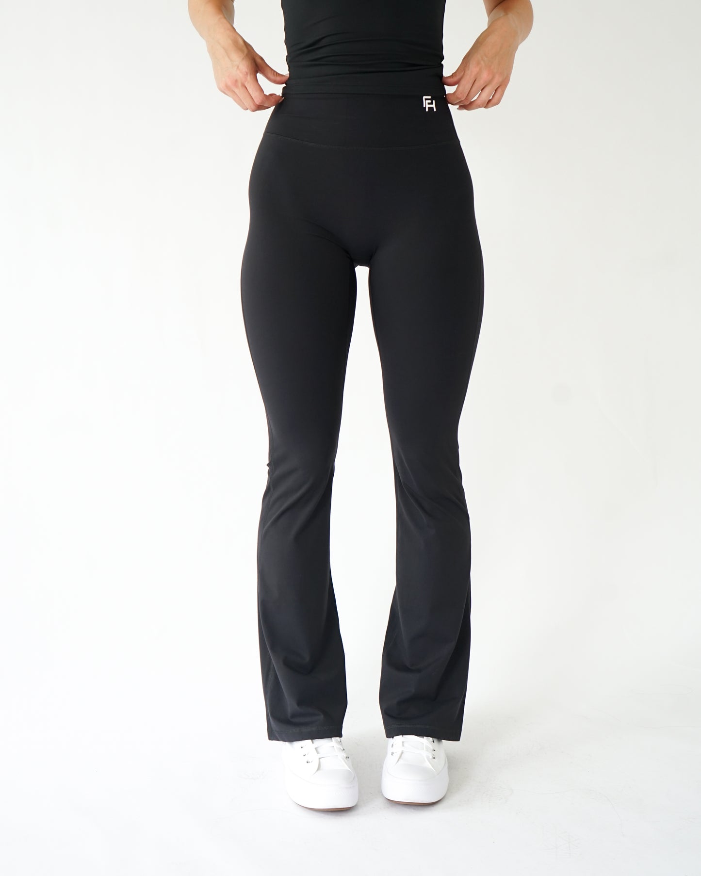 Impact Flare Leggings - Black