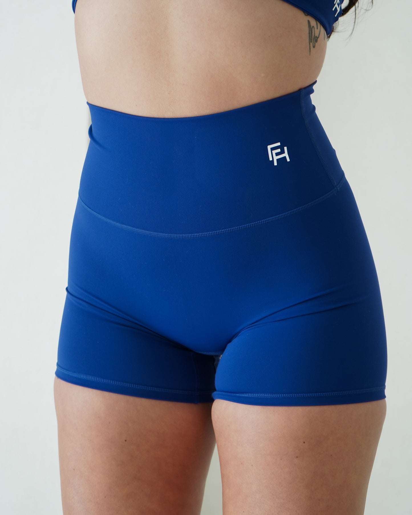 Flex Biker Shorts 6” - Capri