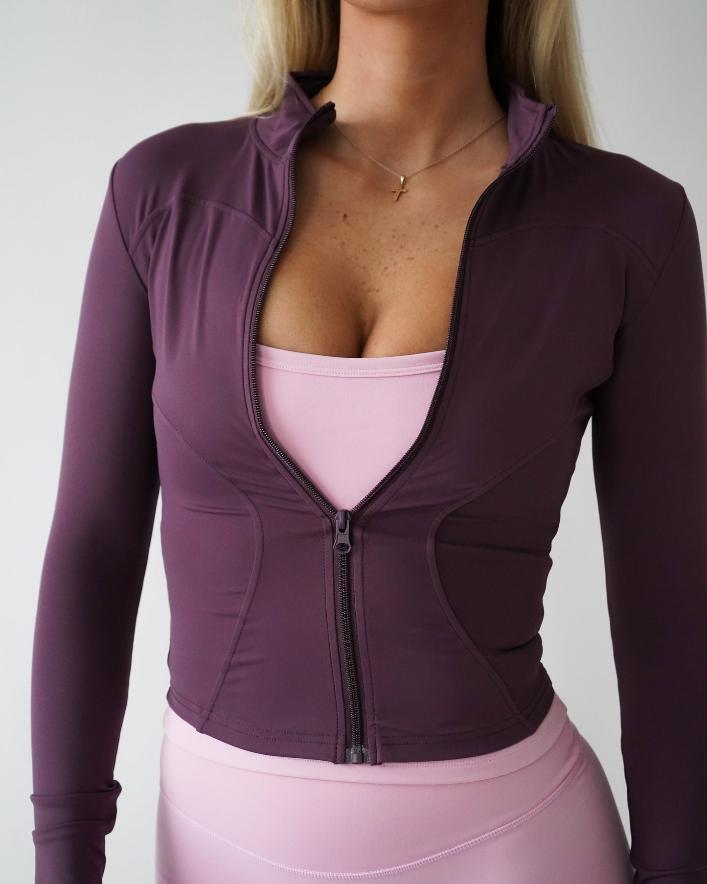 Sculpt Zip Up - Berry