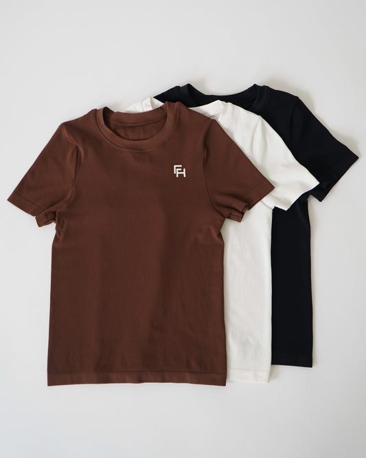 Ribbed Seamless T-Shirt- 3 Pack