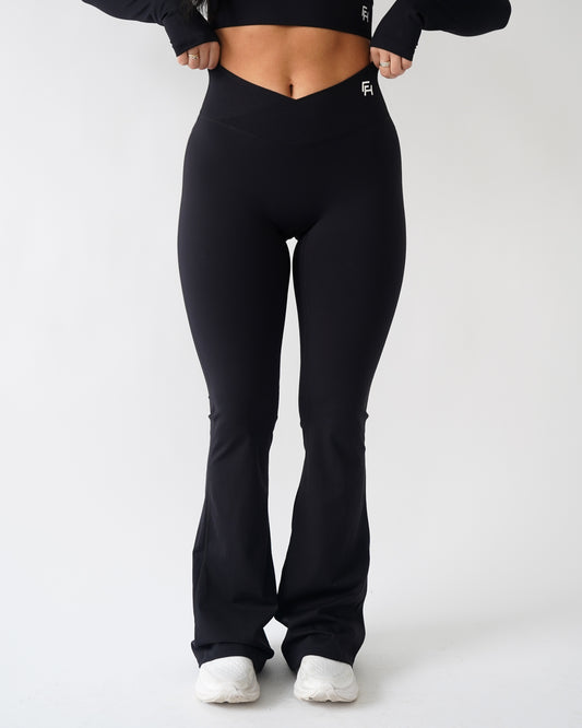 Onyx V Waist Flare Leggings - Black