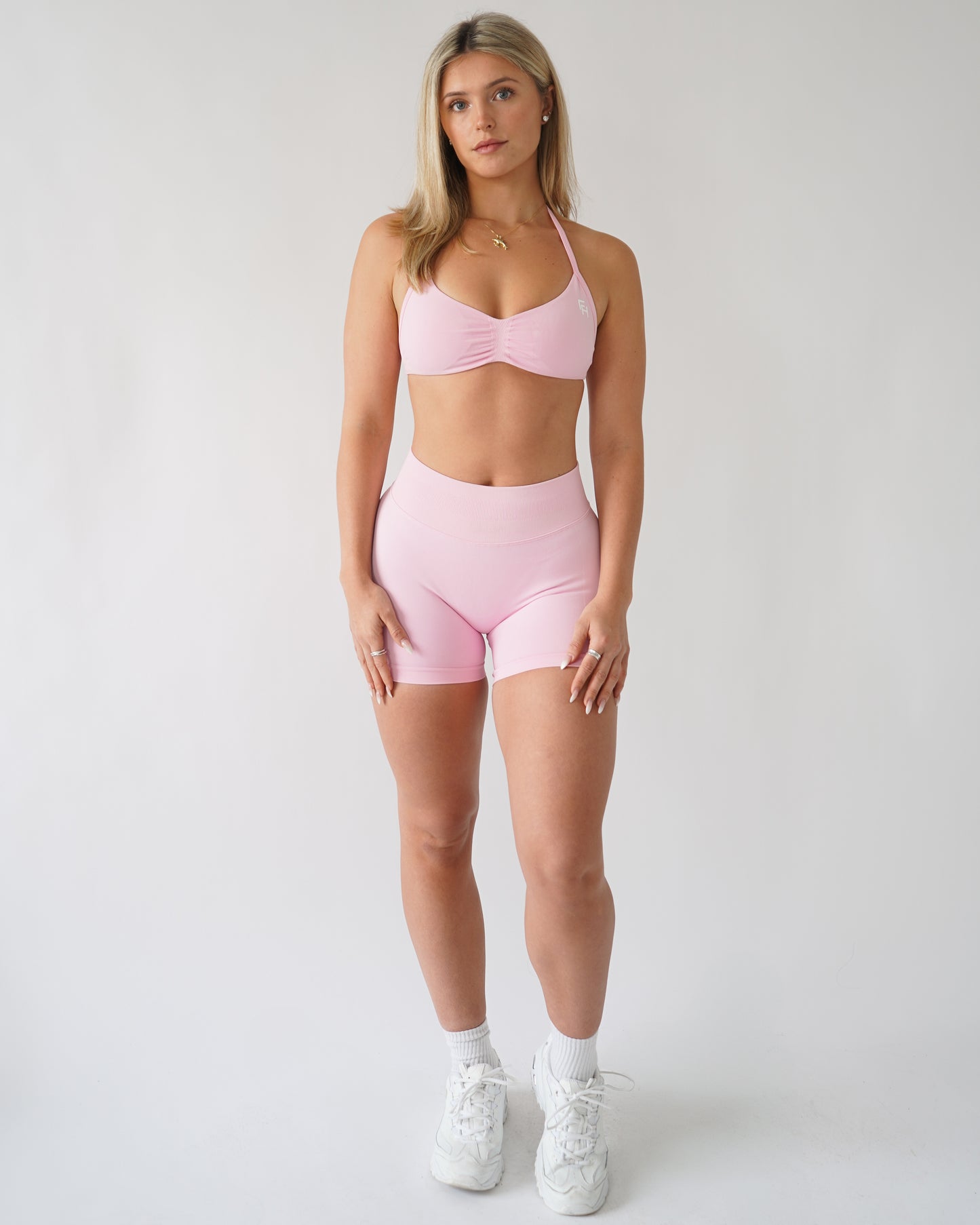 Ascend Shorts 4.5" - Blush