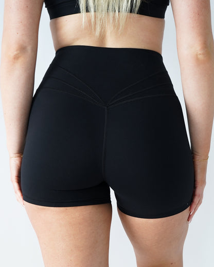 Everyday Biker Shorts 6" - Black