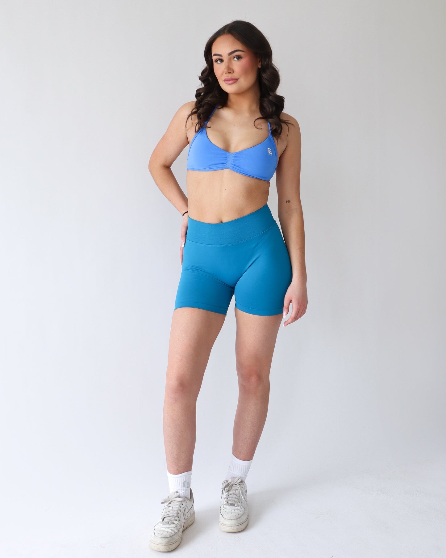 Enhance Contour Shorts 5" - Lagoon